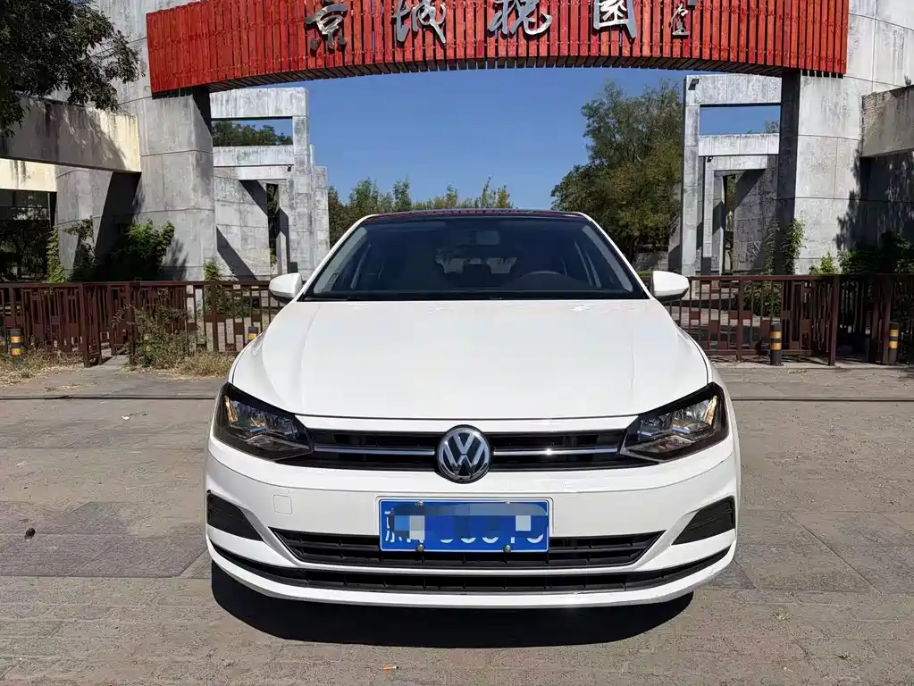 Volkswagen Polo — миниатюра 2