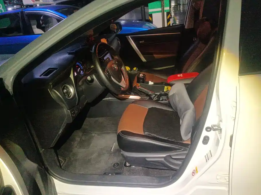 Toyota Corolla — миниатюра 9