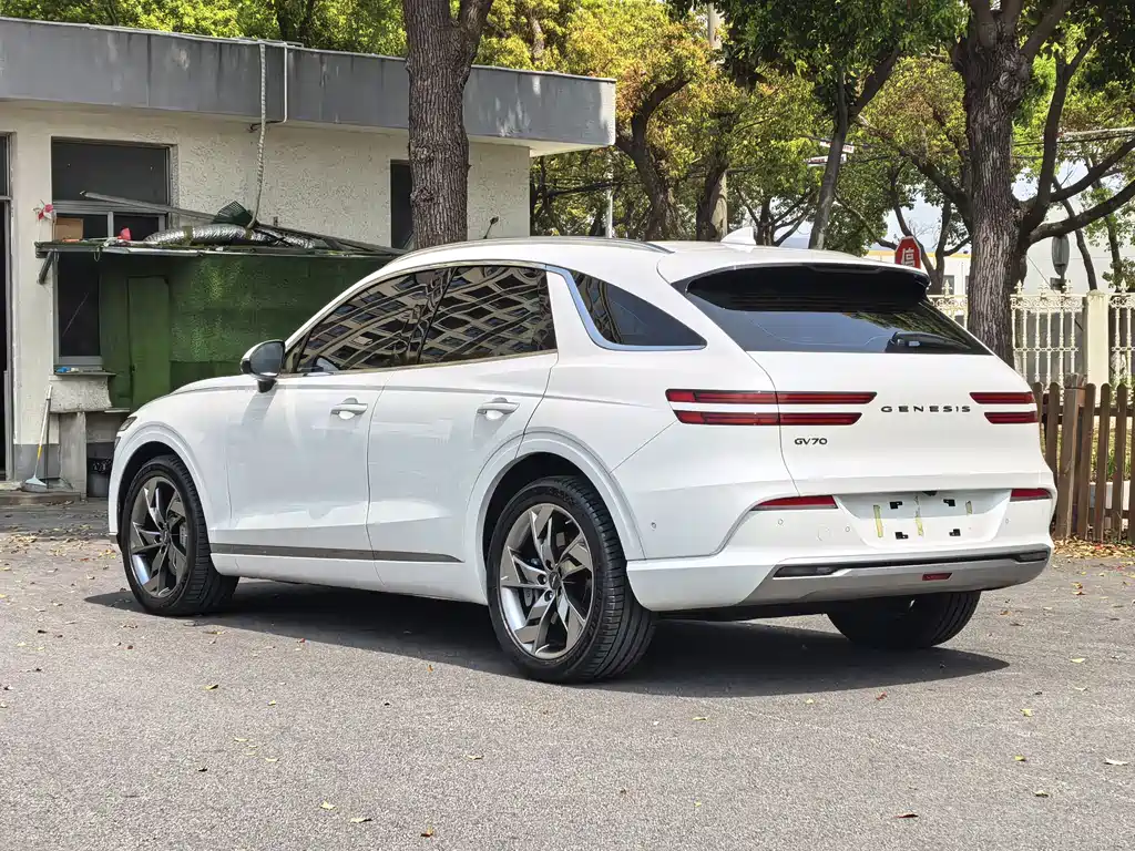 Genesis GV70 2023 GV70 Flagship