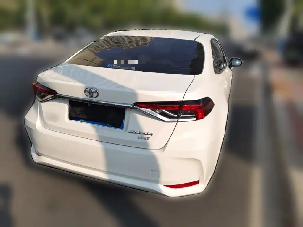 Toyota Corolla — миниатюра 4