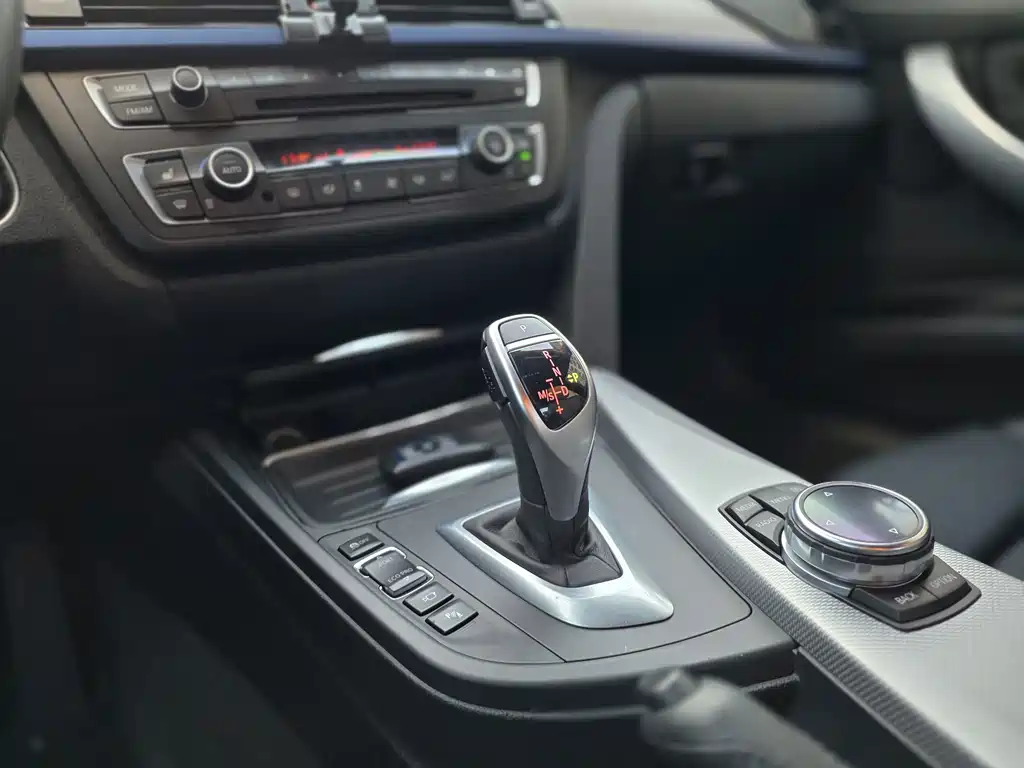 BMW 3 Series (Import) — миниатюра 16
