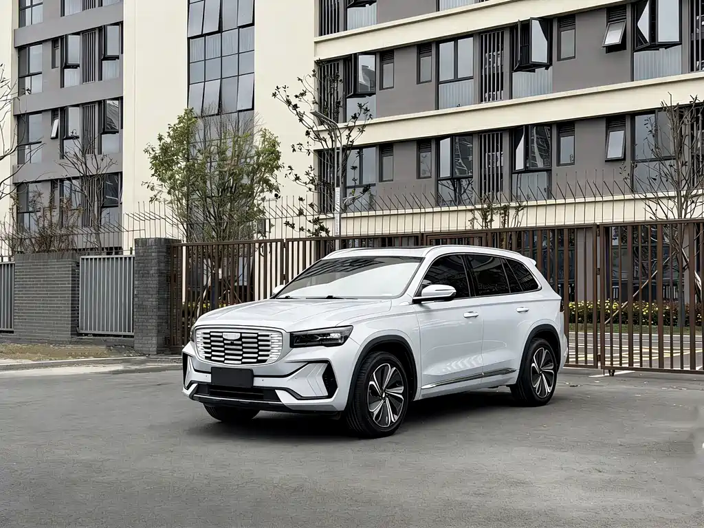 Geely Monjaro (Xingyue L) 2022 1.5T Thunder Spirit Hi·F Oil Electric Hybrid Edition Super Swift