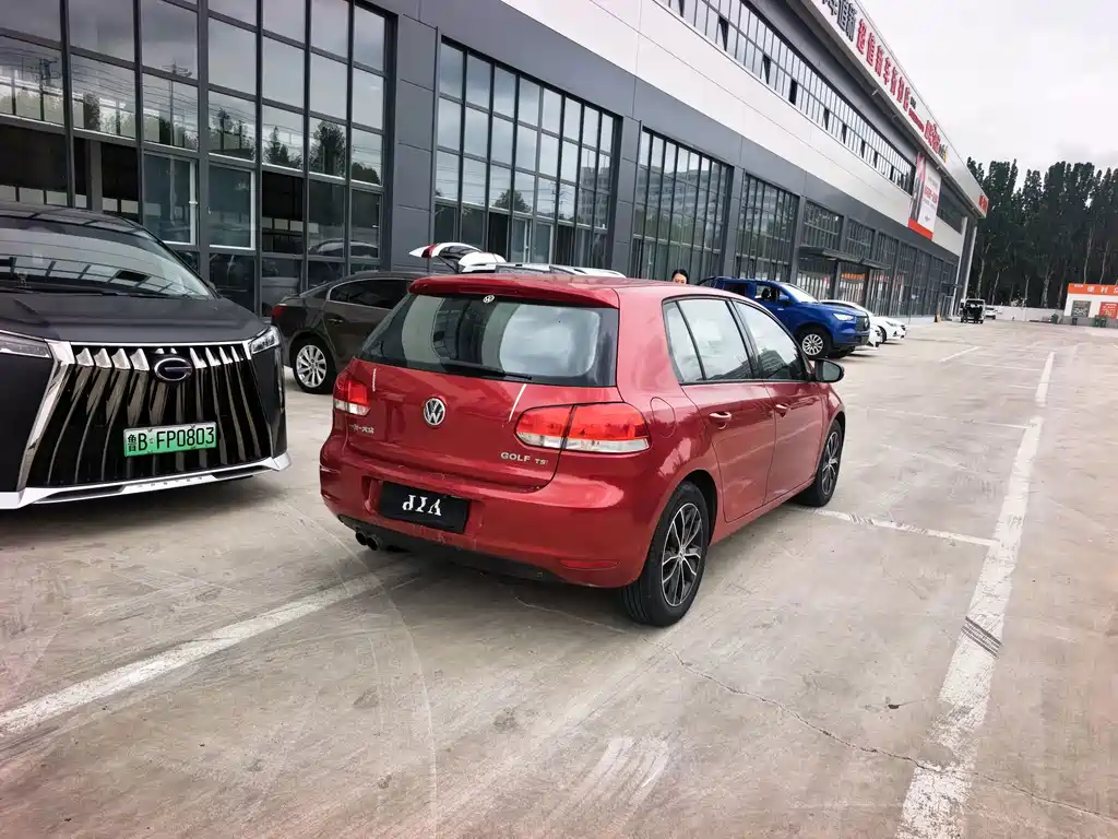 Volkswagen Golf — миниатюра 11