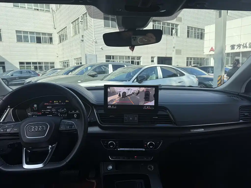 Audi Q5L — миниатюра 19