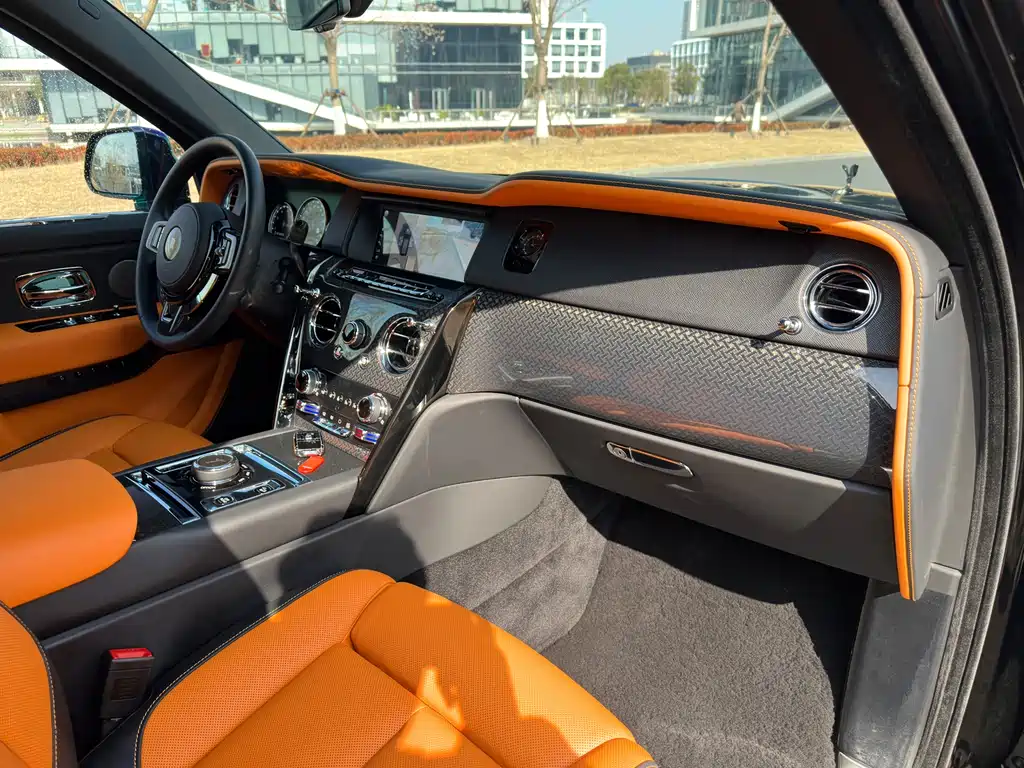 ROLLS-ROYCE CULLINAN