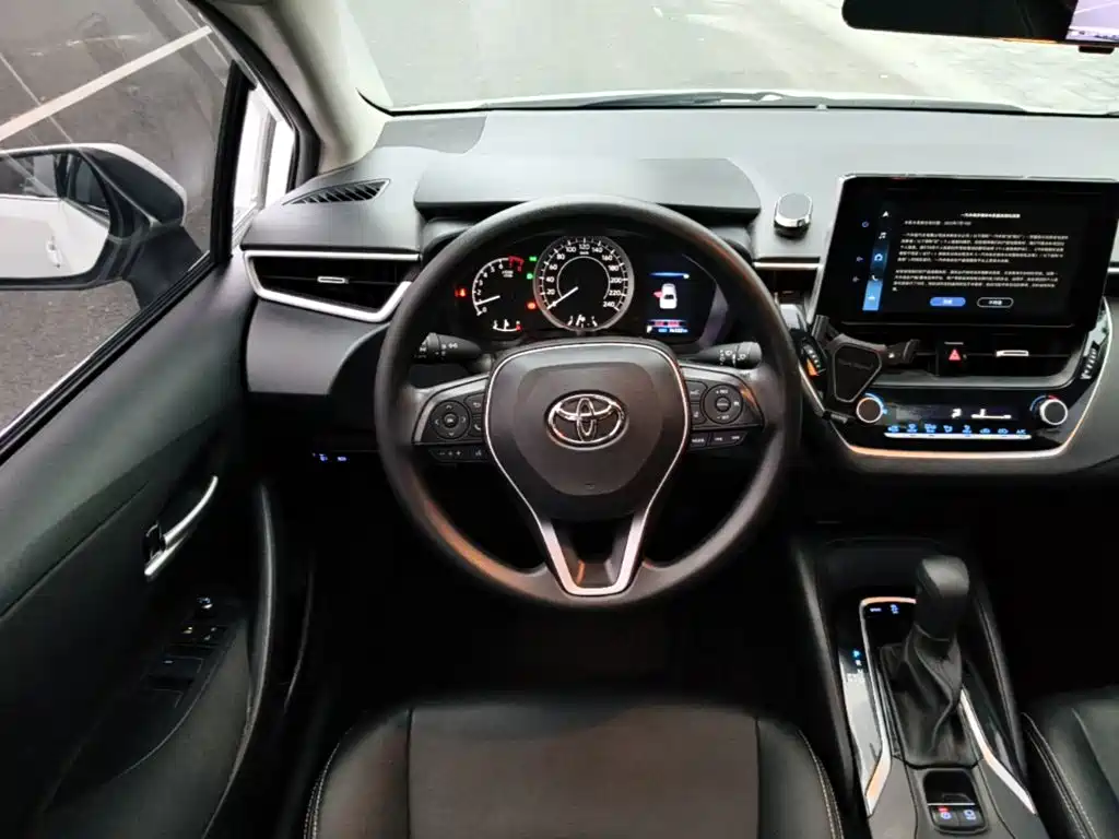 Toyota Corolla — миниатюра 11