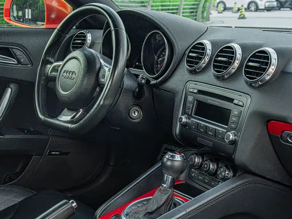 Audi TT — миниатюра 15