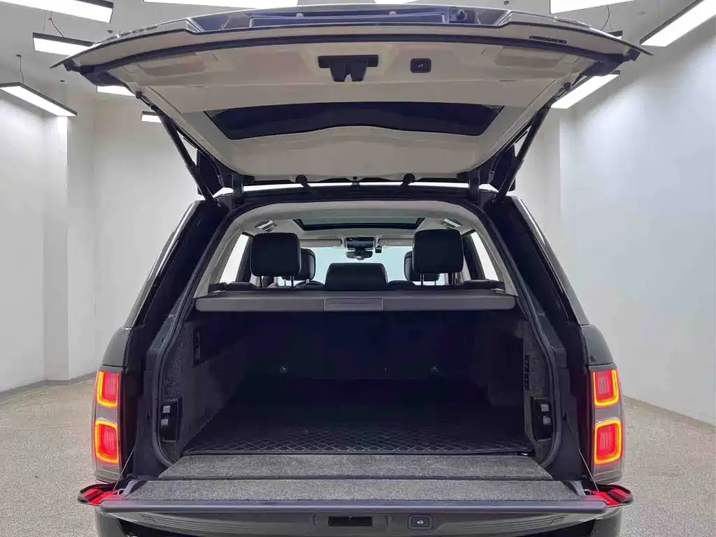 Land Rover Range Rover — миниатюра 30
