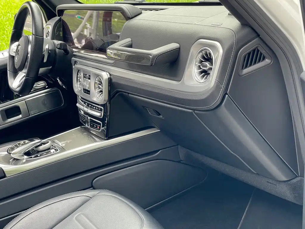 Mercedes-Benz G-Class — миниатюра 33