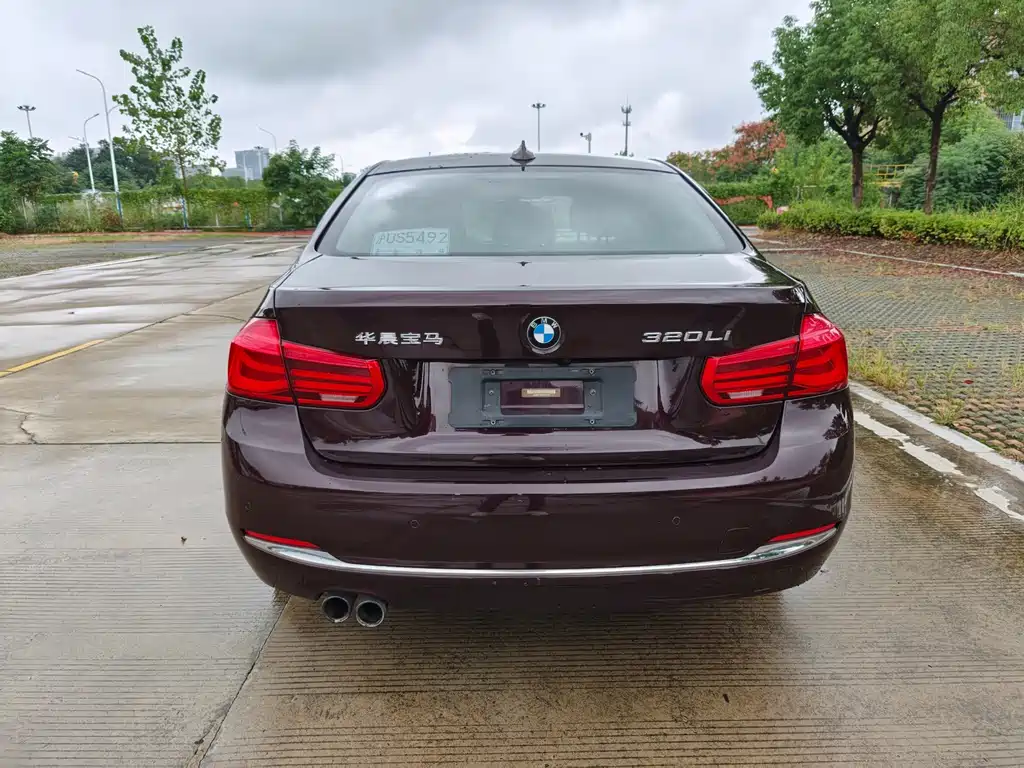BMW 3 Series — миниатюра 6