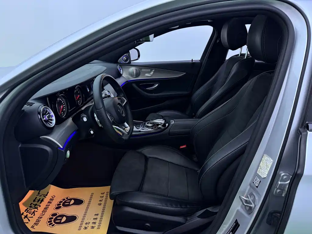 Mercedes-Benz E-Class — миниатюра 25