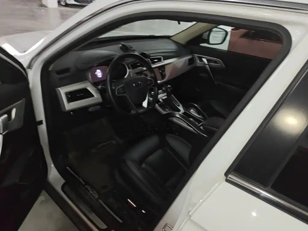 Geely Boyue — миниатюра 16