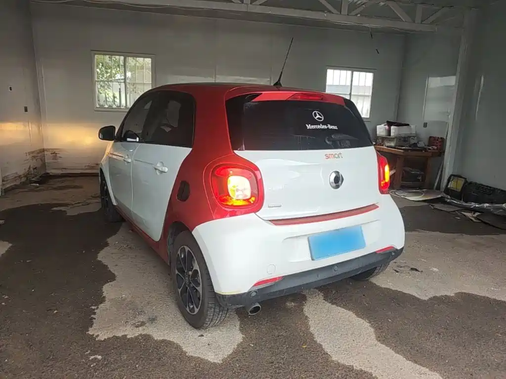 smart Smart Forfour — миниатюра 5