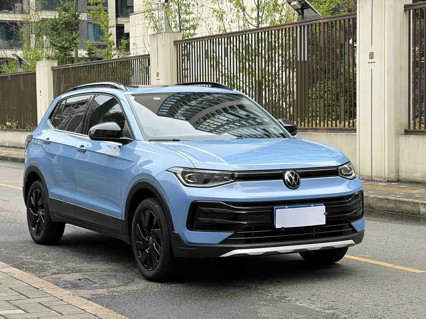 Volkswagen Tharu