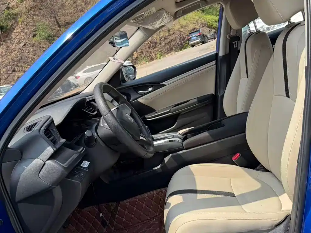 Honda Civic — миниатюра 3
