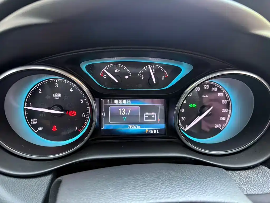 Buick Envision Plus — миниатюра 10