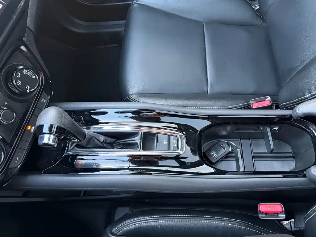 Honda Vezel — миниатюра 15