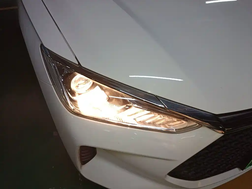 BYD e2 — миниатюра 7
