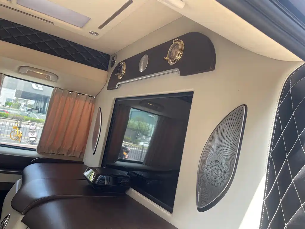 Mercedes-Benz Vito 2019 2.0T AT