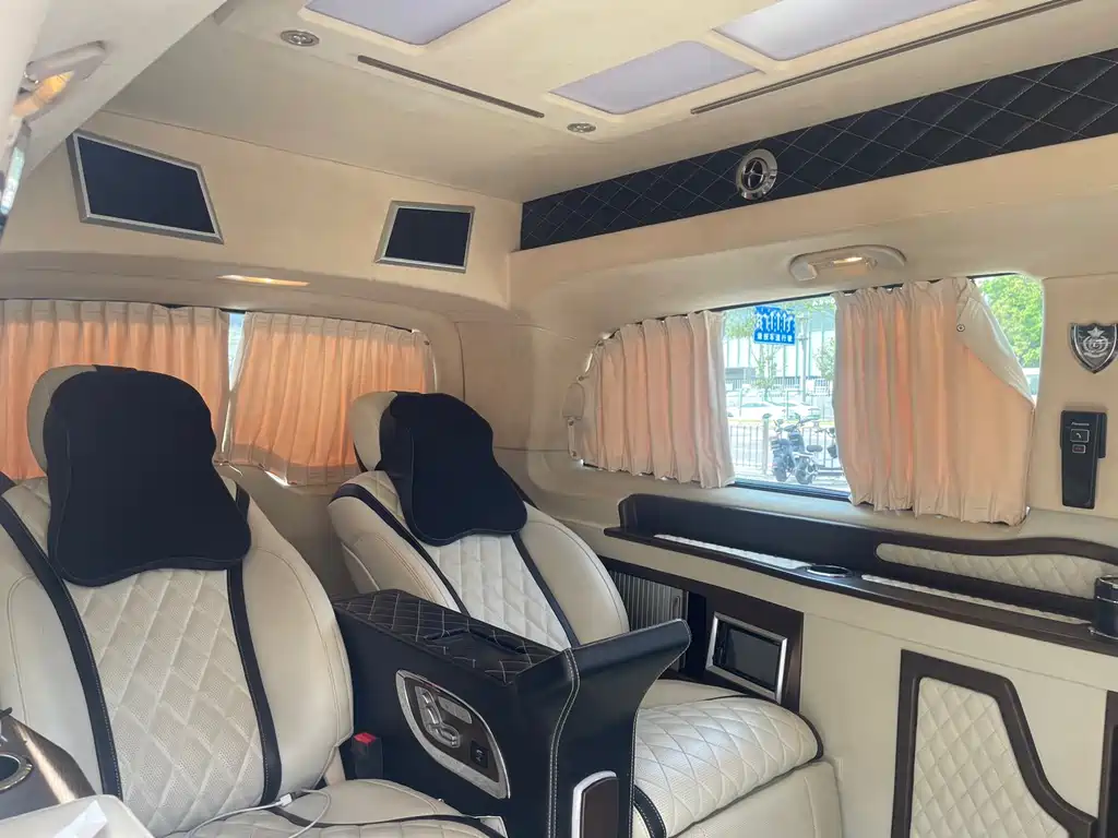 Mercedes-Benz Vito 2019 2.0T AT