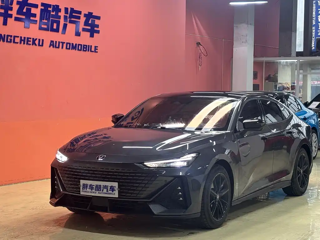 Changan UNI-V 2023