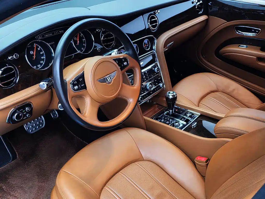 Bentley — фотографии объявления, Фото 50