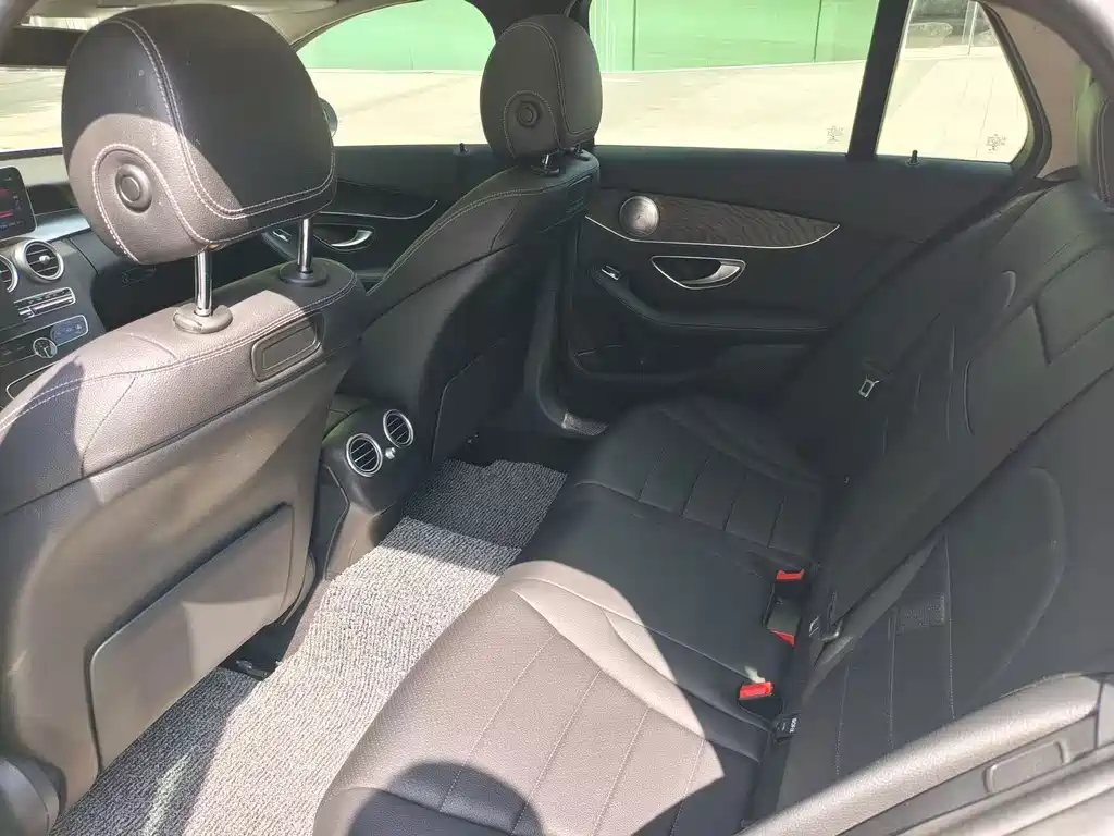 Mercedes-Benz C-Class (Import) — миниатюра 9