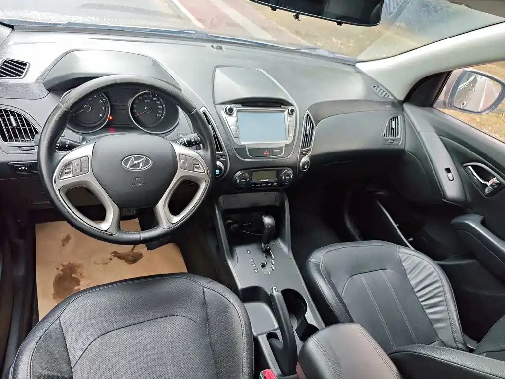 Hyundai ix35 — миниатюра 7