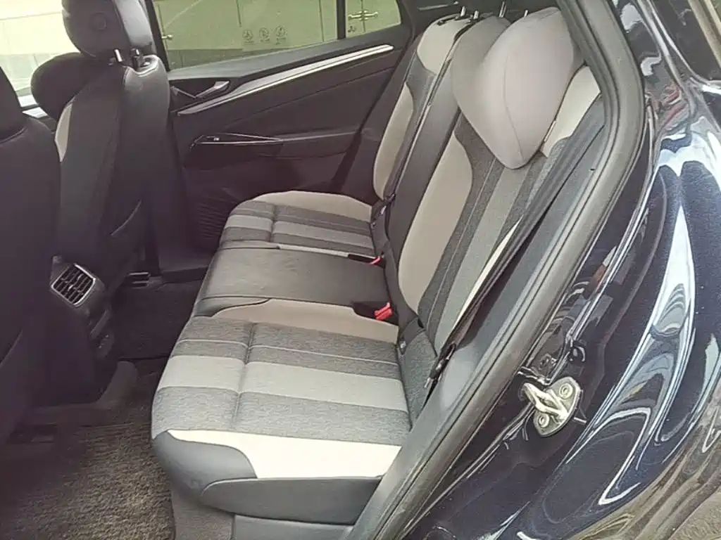 Volkswagen ID.4 Crozz — миниатюра 17
