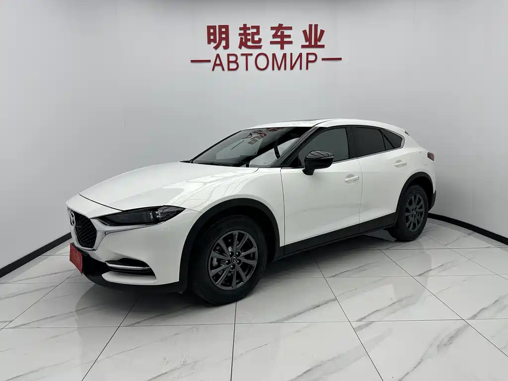 Mazda CX-4 2023
