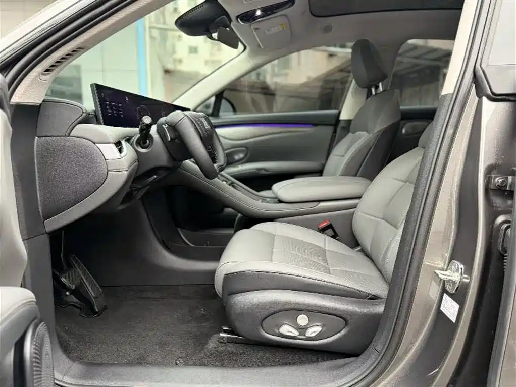 IM Motors LS6 2025 Smart
