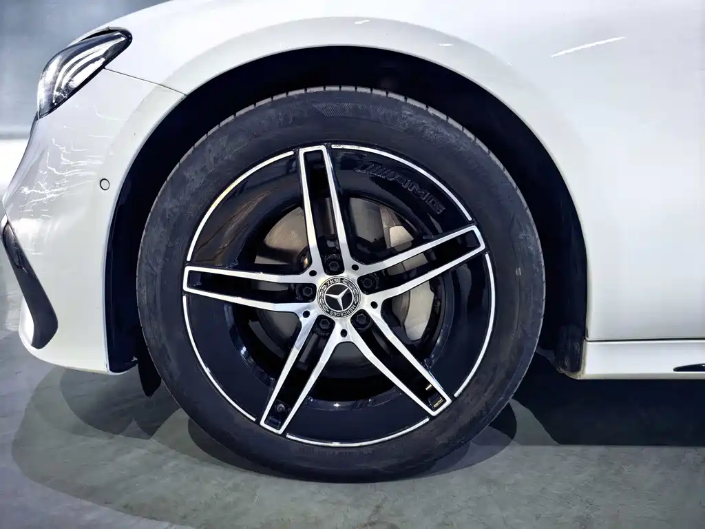 Mercedes-Benz E-Class E 2024 E 300 Fashion Sport