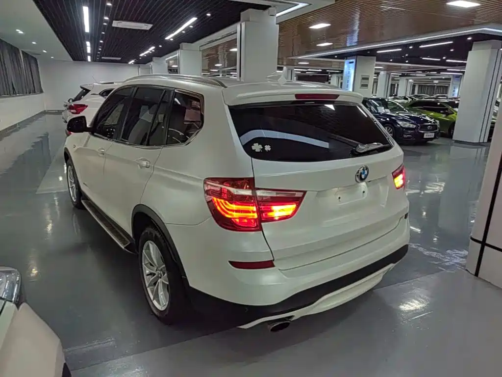 BMW X3 (Import) — миниатюра 5