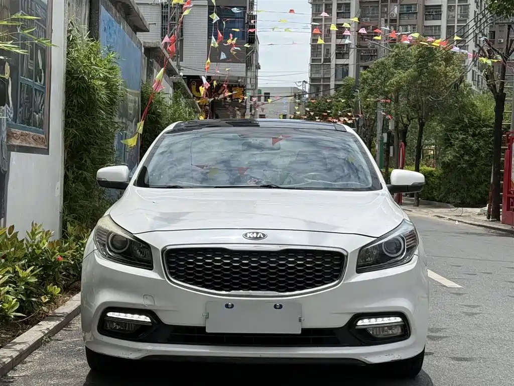 Kia K4 2014 1.8L AT GLS