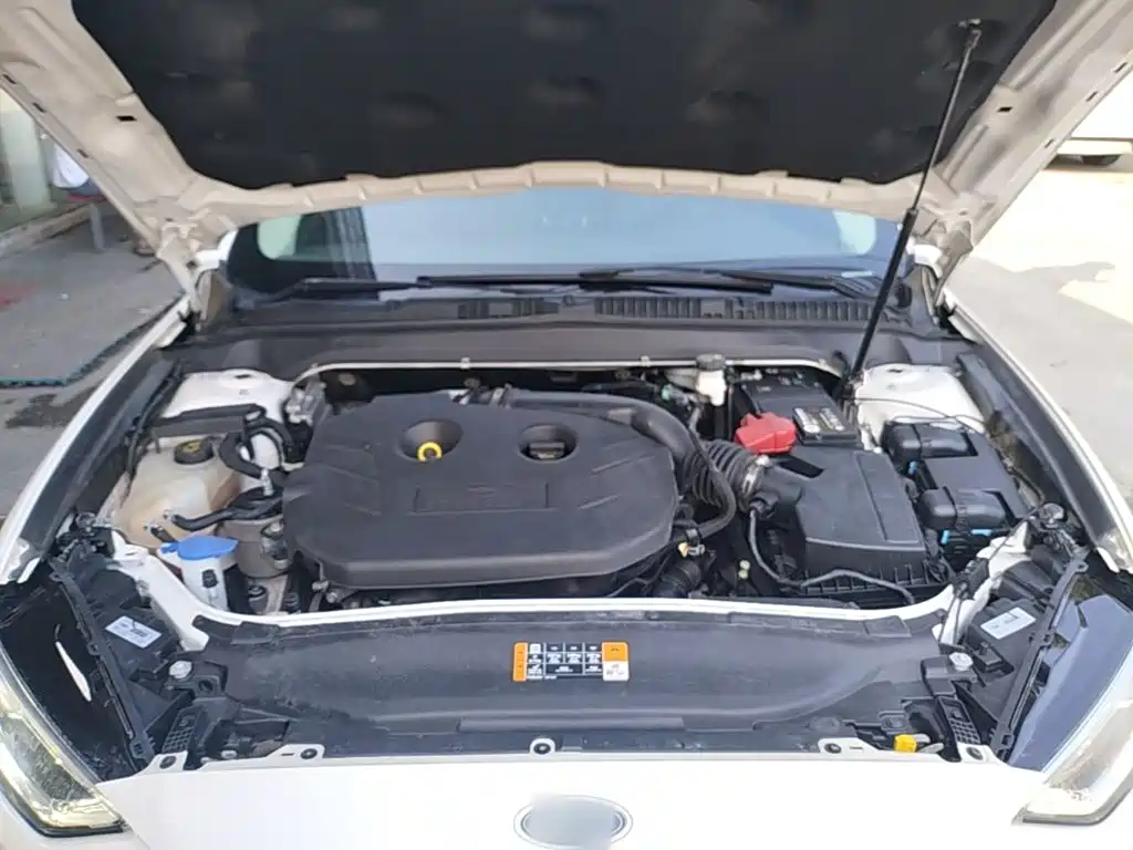 Ford Mondeo — миниатюра 20