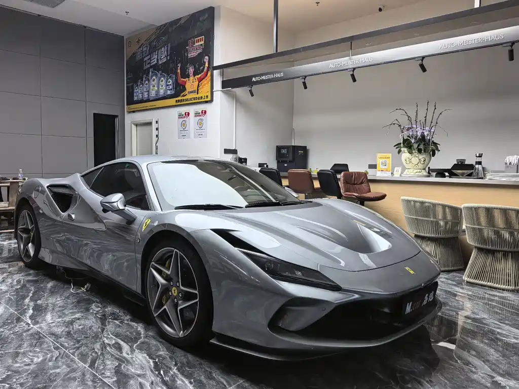 Ferrari F8 2019 Tributo 3.9T V8