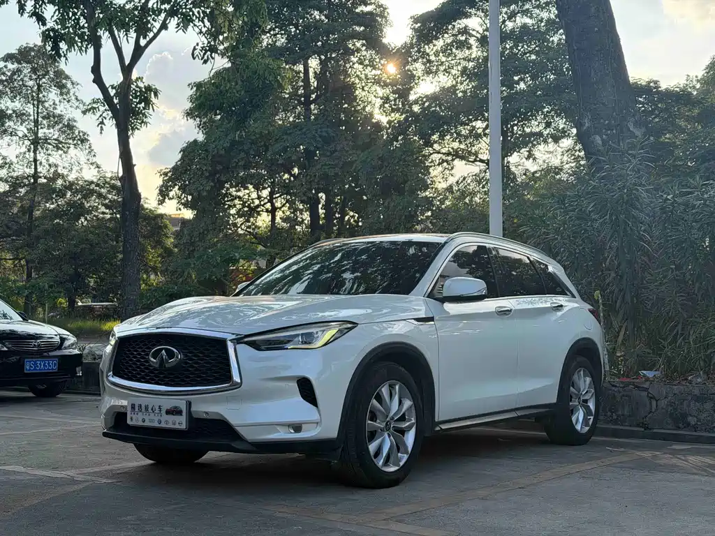 Infiniti QX50