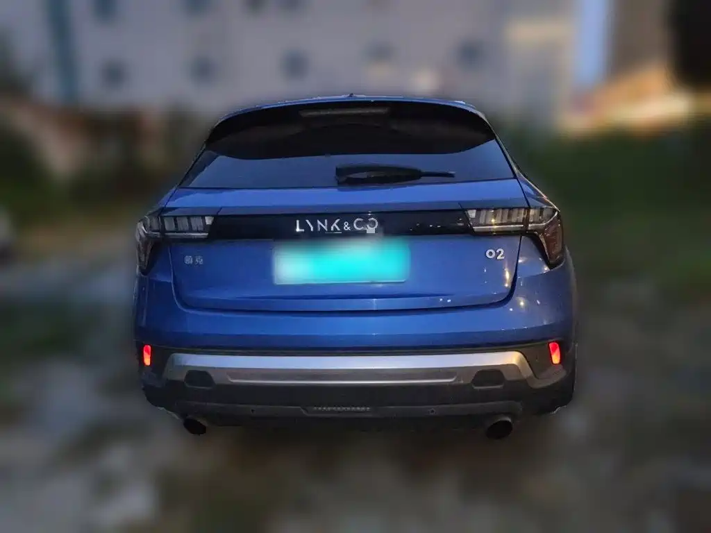 Lynk & Co 02 — миниатюра 5