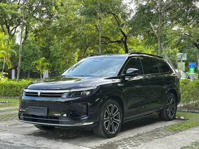 HONGMENG ZHIXING ASK THE WORLD M7 2025