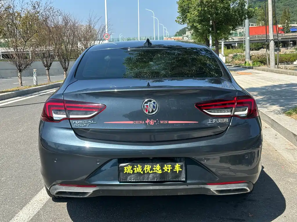 Buick Regal — миниатюра 5