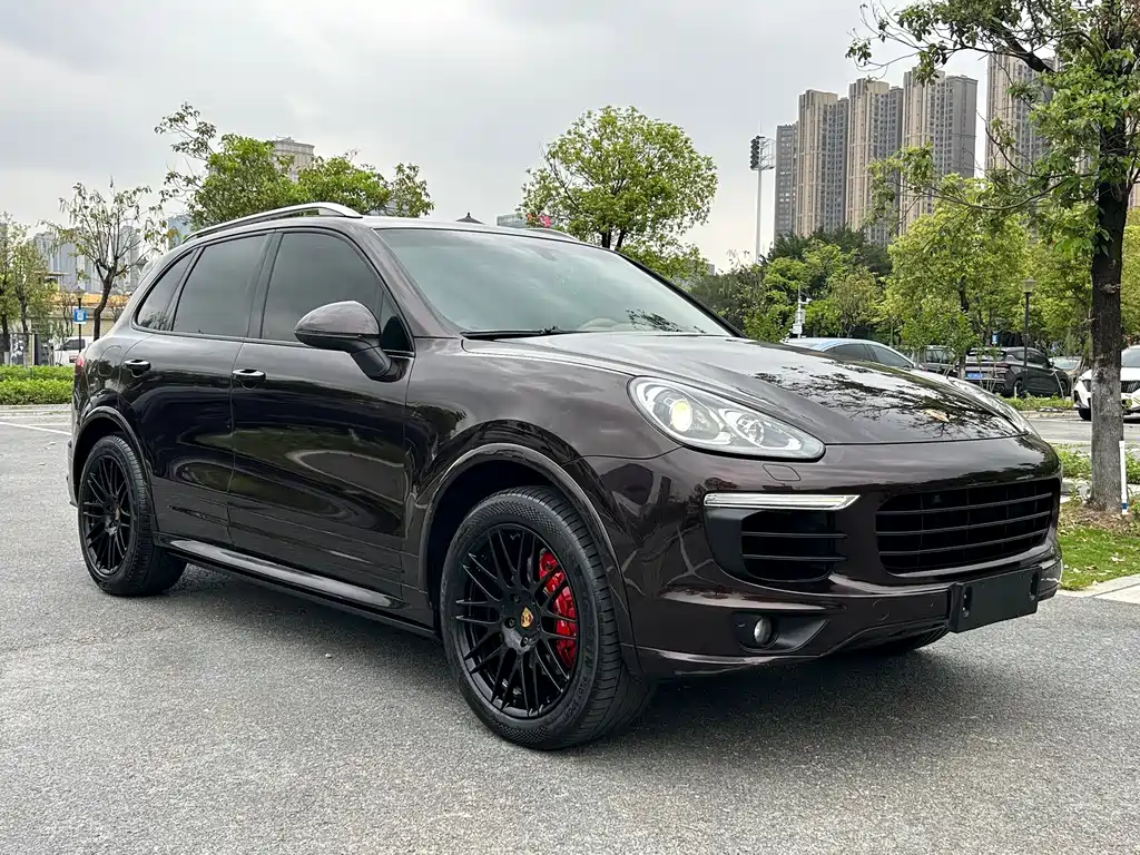 Porsche Cayenne 2016 Cayenne Platinum Edition 3.0T