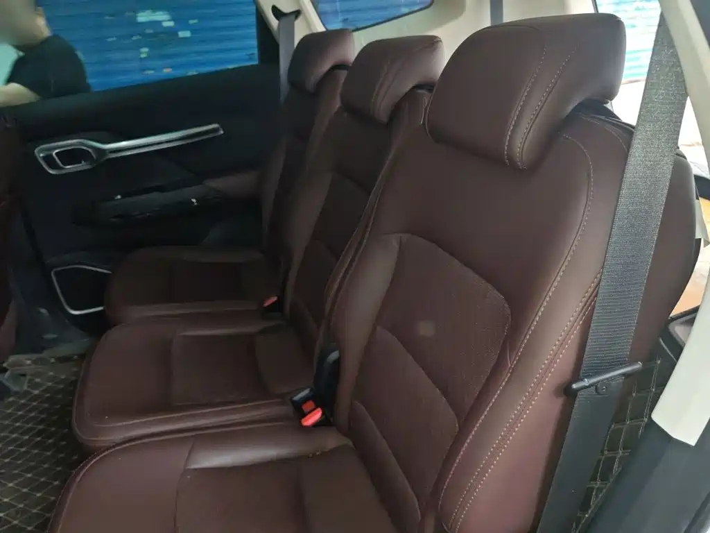Geely Haoyue — миниатюра 13