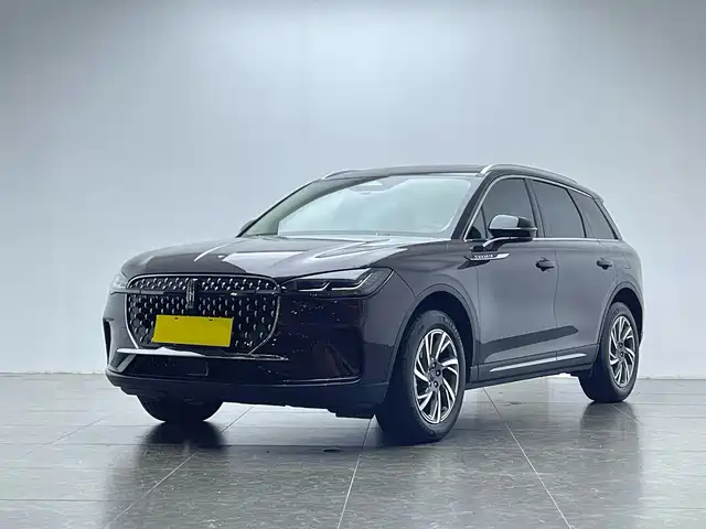 LINCOLN ADVENTURER 2023