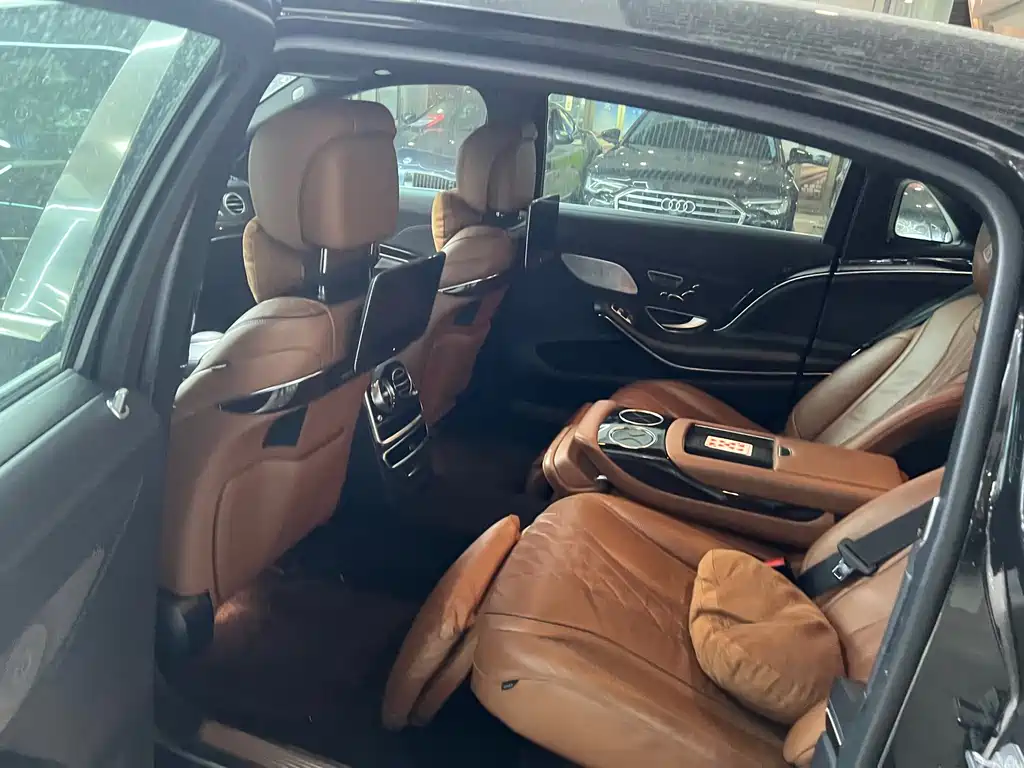 Mercedes-Benz S-Class — миниатюра 3