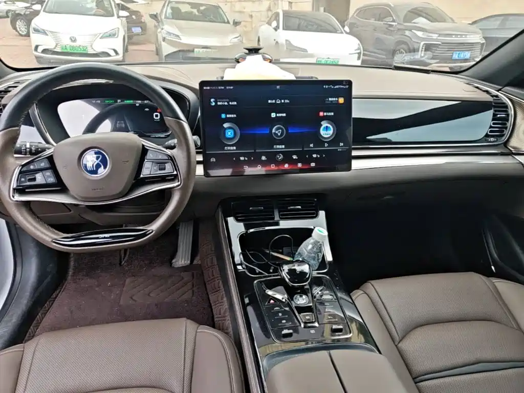 BYD Han — миниатюра 10