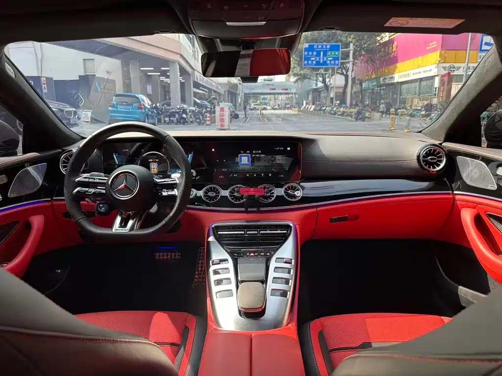 MERCEDES-BENZ AMG GT