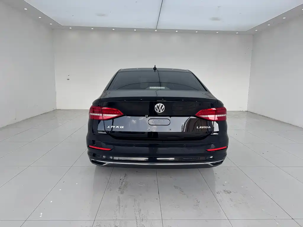 Volkswagen Lavida — миниатюра 9