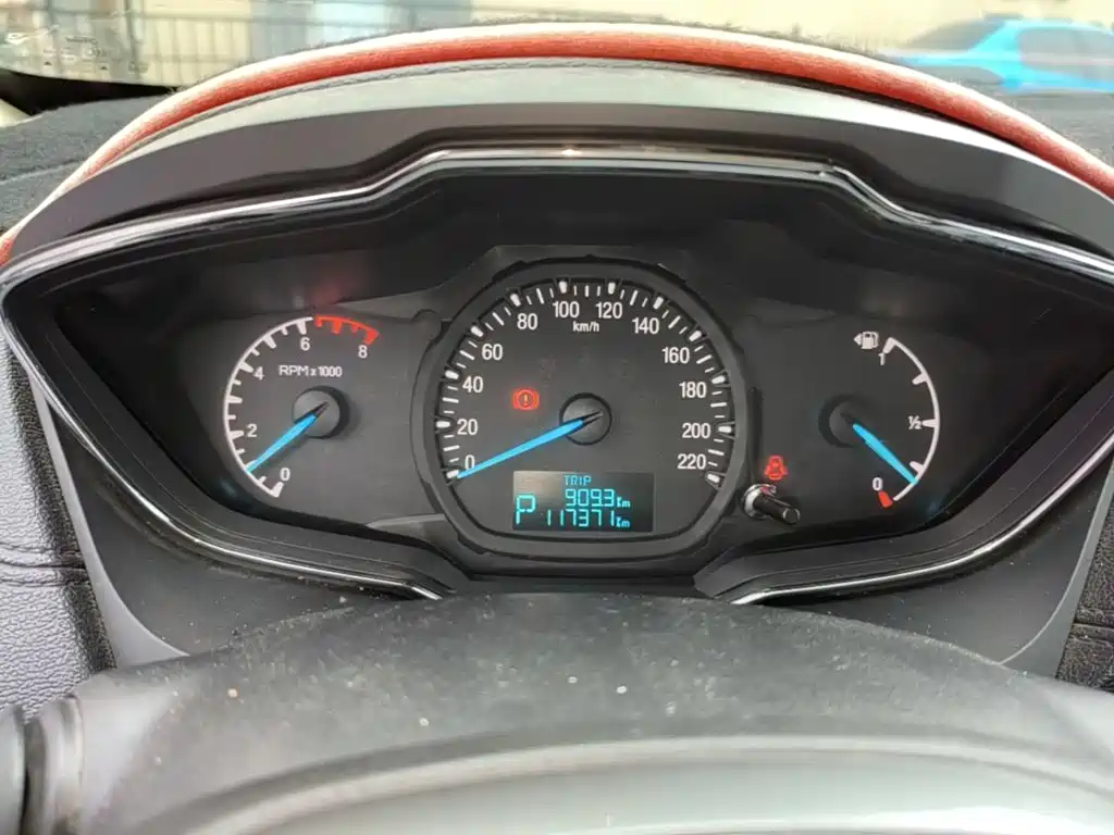 Ford Escort — миниатюра 12