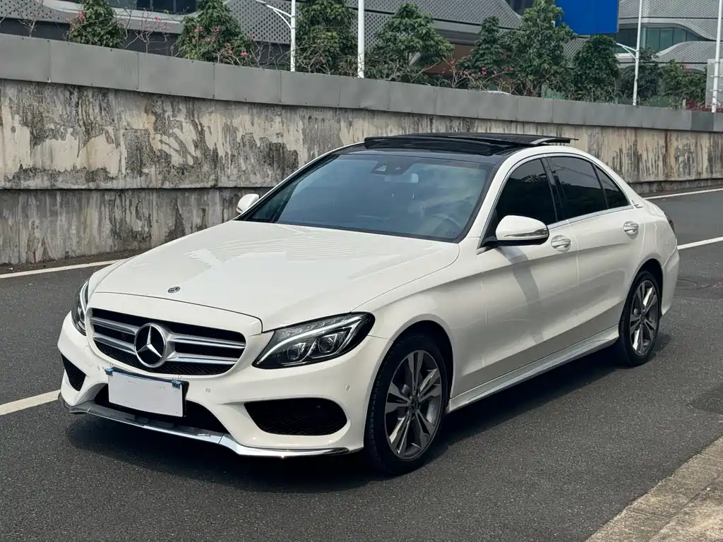 Mercedes-Benz C-Class 2018