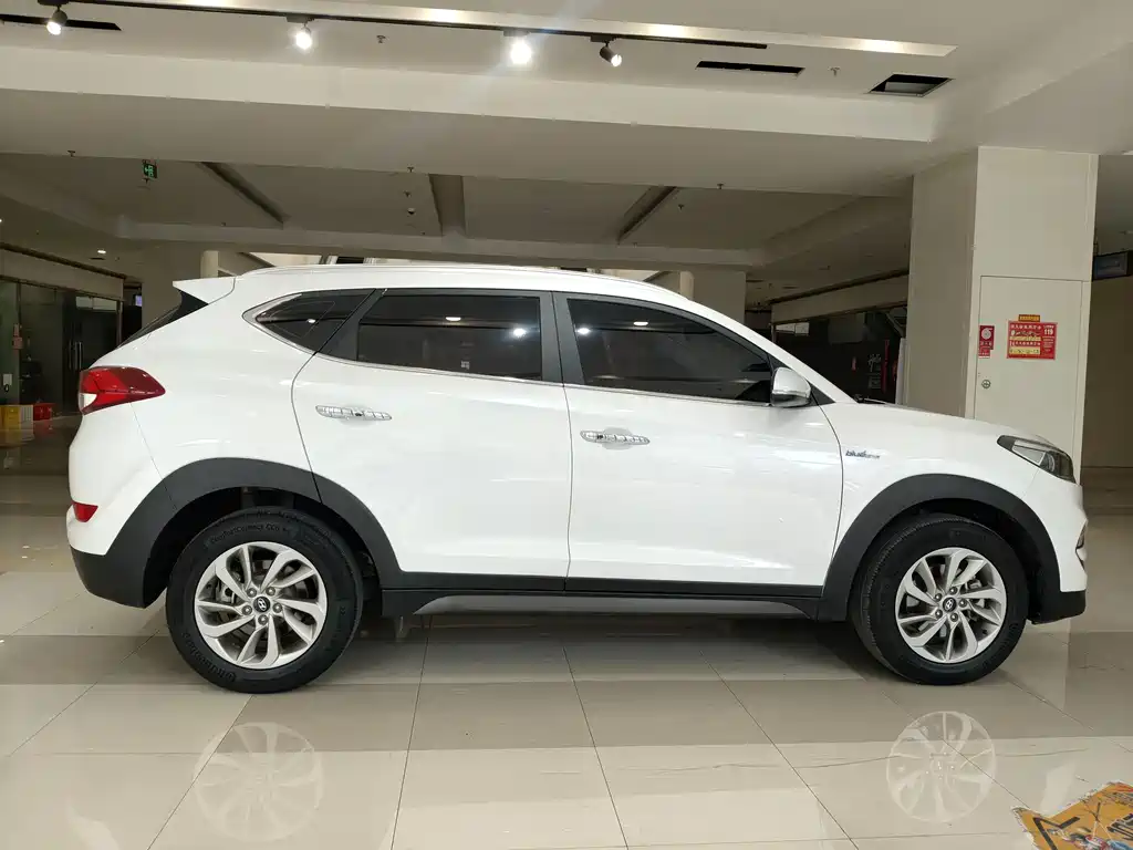 Hyundai Tucson 2015 1.6T DCT
